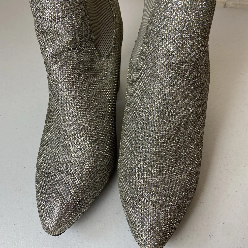 SUGAR Womens Silver  Glitter Pewter Mesh Pointed Toe Block Heel Booties Size 9